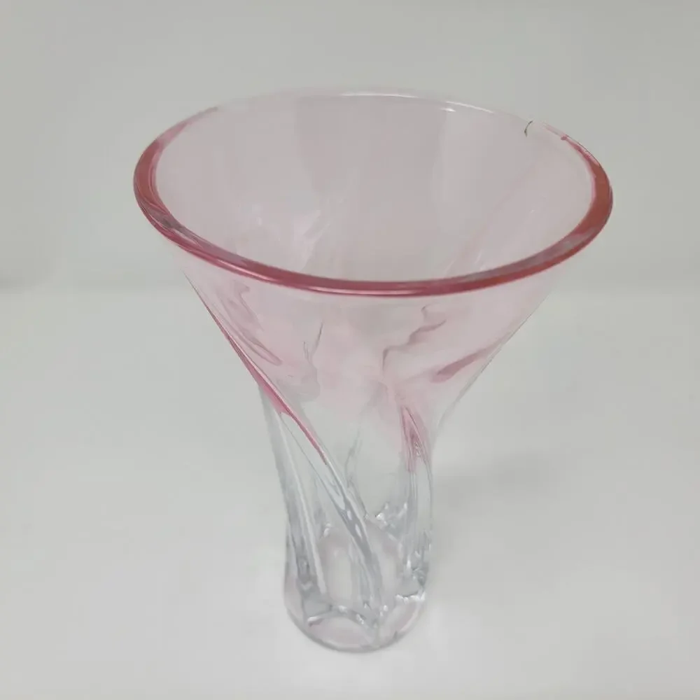 Vintage VTG Spiral Swirl Pattern Pink Ambre Flower Vase
